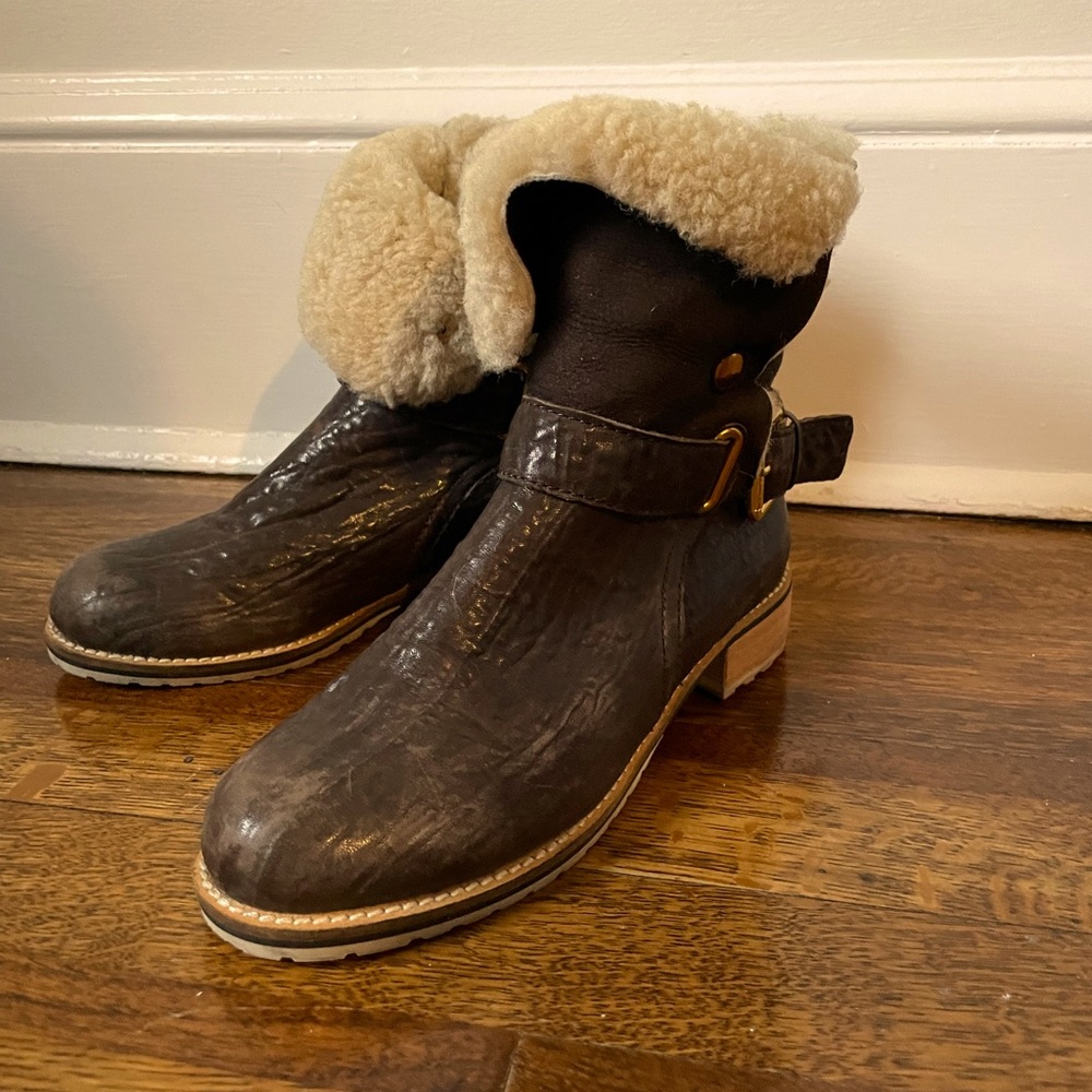 Leather and shearling brown midi winter boots, Size 6